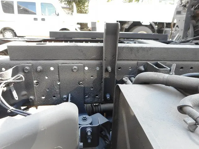 いすゞ エルフ SDG-NKS85AN(4WD)の写真21