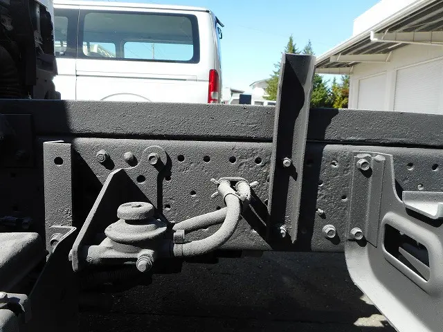 いすゞ エルフ SDG-NKS85AN(4WD)の写真25