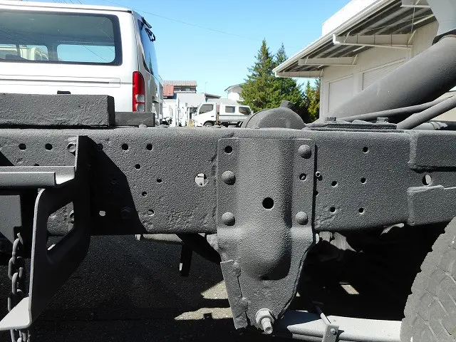 いすゞ エルフ SDG-NKS85AN(4WD)の写真26