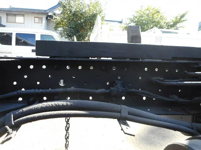 いすゞ エルフ SDG-NKS85AN(4WD)の写真33