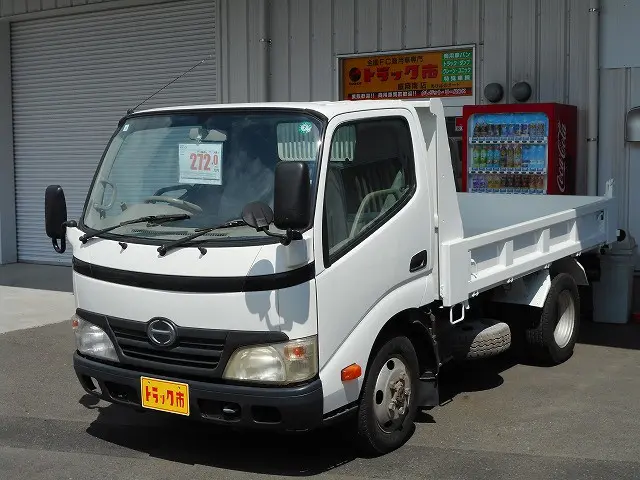 日野 デュトロ BDG-XZU368T(4WD)の写真1