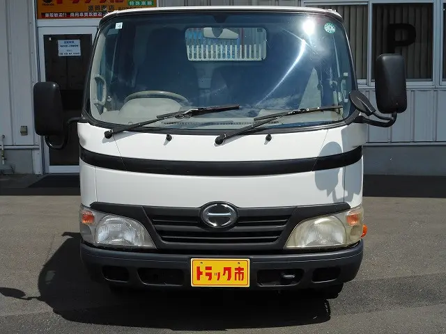 日野 デュトロ BDG-XZU368T(4WD)の写真2