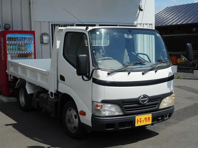 日野 デュトロ BDG-XZU368T(4WD)の写真3