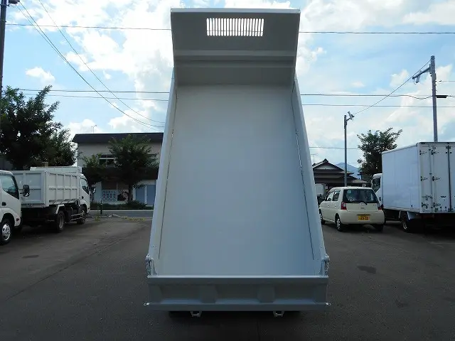 日野 デュトロ BDG-XZU368T(4WD)の写真9