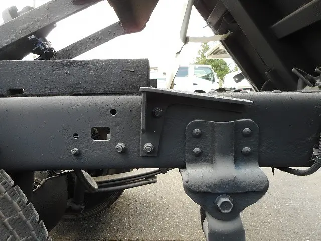 日野 デュトロ BDG-XZU368T(4WD)の写真31