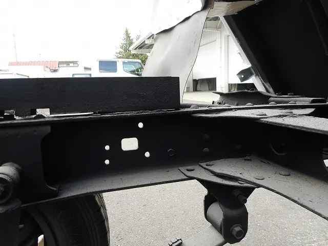 日野 デュトロ BDG-XZU368T(4WD)の写真36