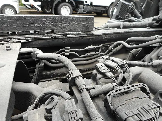 日野 デュトロ BDG-XZU368T(4WD)の写真37