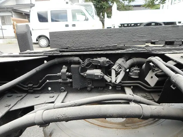 日野 デュトロ BDG-XZU368T(4WD)の写真38