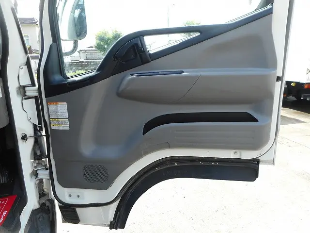 三菱 キャンター TPG-FDA20(4WD)の写真13