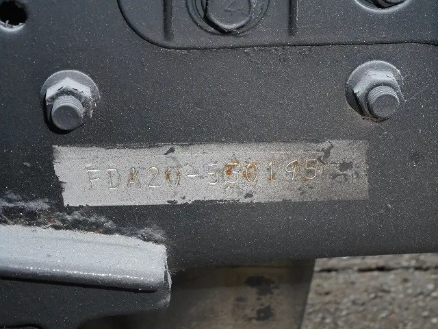 三菱 キャンター TPG-FDA20(4WD)の写真18