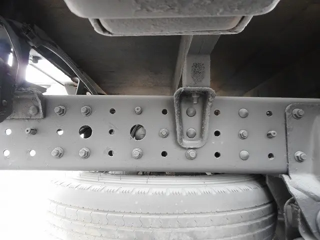 三菱 キャンター TPG-FDA20(4WD)の写真23