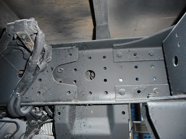 三菱 キャンター TPG-FDA20(4WD)の写真40