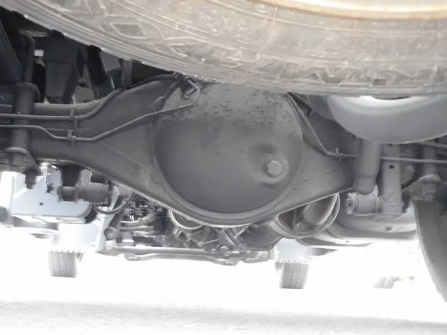 いすゞ エルフ PB-NPS81AR(4WD)の写真28