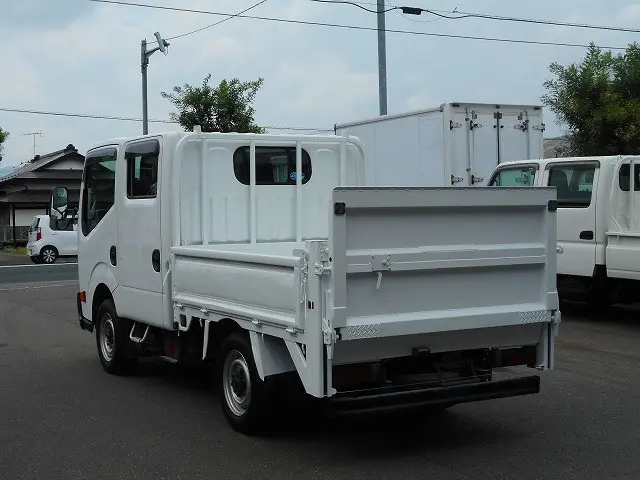 日産 アトラス SDG-SZ5F24(4WD)の写真8
