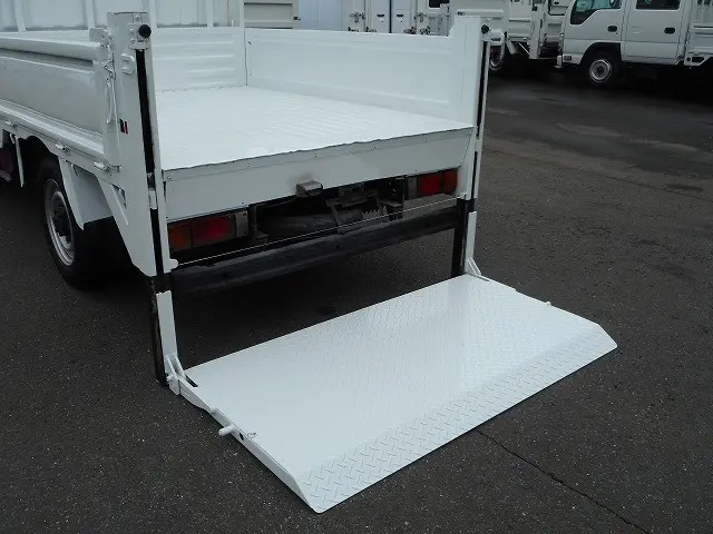 日産 アトラス SDG-SZ5F24(4WD)の写真10