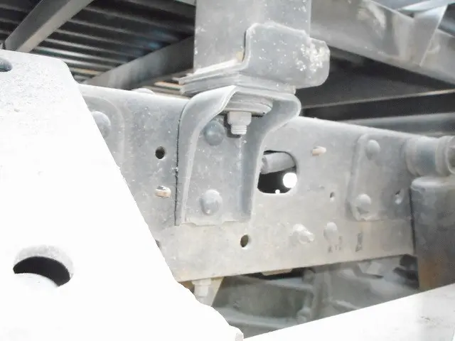 日産 アトラス SDG-SZ5F24(4WD)の写真31