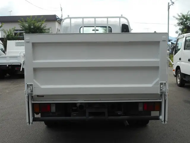 いすゞ エルフ BDG-NPS85AN改(4WD)の写真6