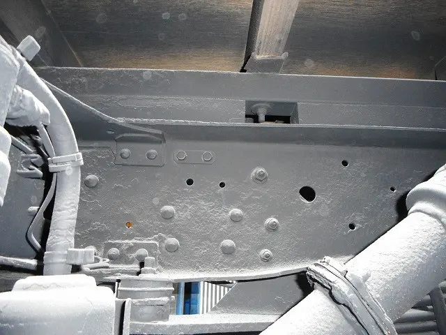 いすゞ エルフ BDG-NPS85AN改(4WD)の写真38