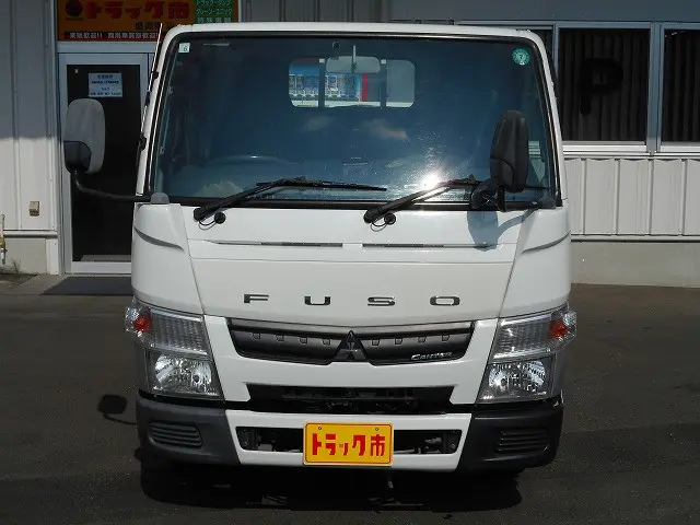 三菱 キャンター FDA20(4WD)の写真2
