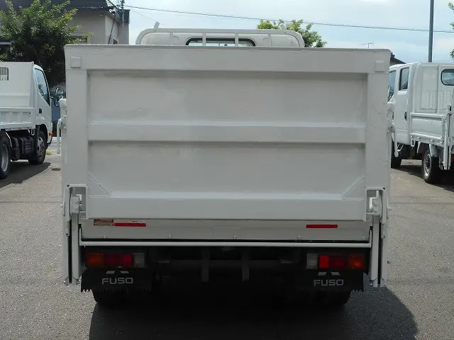 三菱 キャンター FDA20(4WD)の写真6