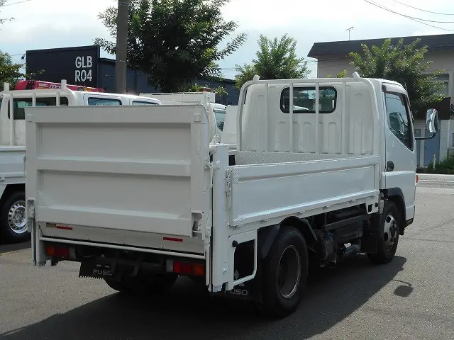 三菱 キャンター FDA20(4WD)の写真7