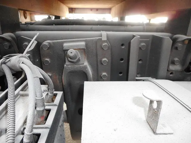 三菱 キャンター FDA20(4WD)の写真23