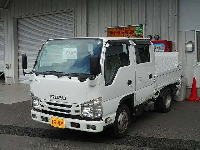 いすゞ エルフ TRG-NHS85A(4WD)の写真1