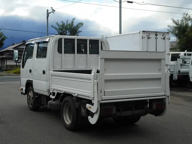 いすゞ エルフ TRG-NHS85A(4WD)の写真8