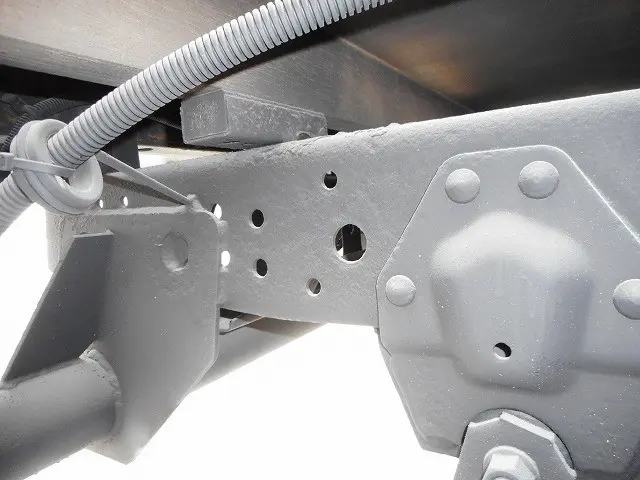 いすゞ エルフ TRG-NHS85A(4WD)の写真28