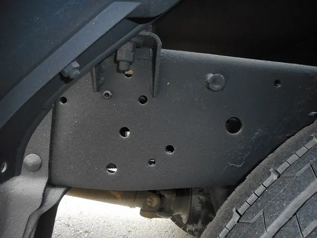 いすゞ エルフ TRG-NHS85A(4WD)の写真31