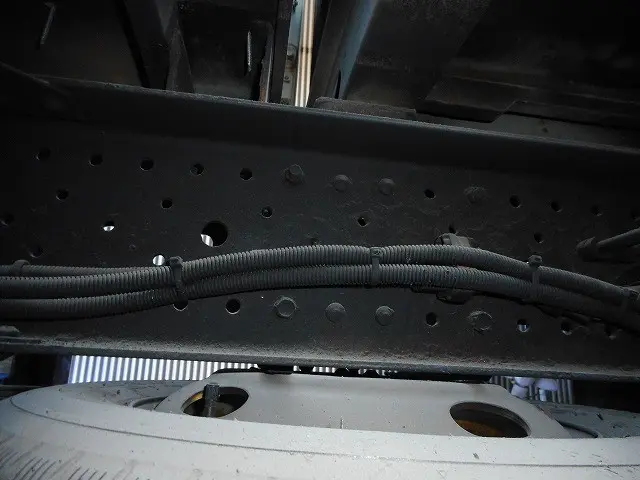 いすゞ エルフ TRG-NHS85A(4WD)の写真37