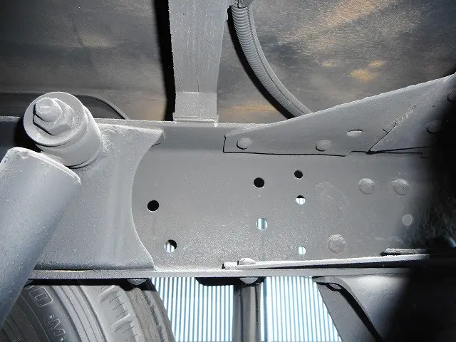 いすゞ エルフ TRG-NHS85A(4WD)の写真46