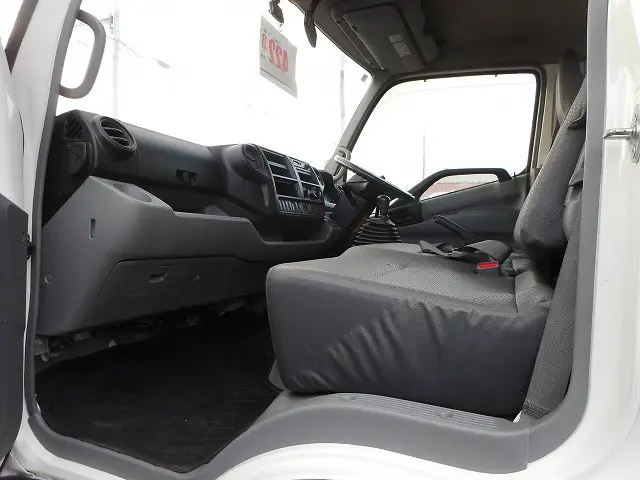 日野 デュトロ TKG-XZU775M(4WD)の写真19