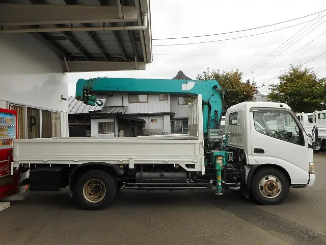 日野 デュトロ BDG-XZU388M(4WD)の写真4