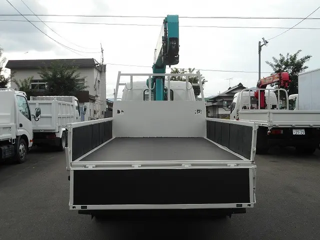 日野 デュトロ BDG-XZU388M(4WD)の写真9