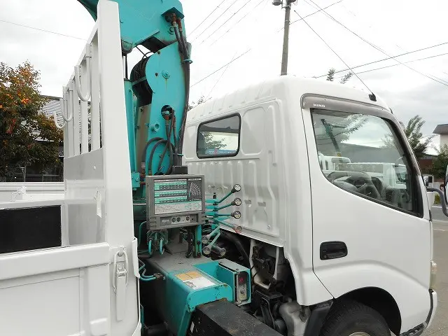 日野 デュトロ BDG-XZU388M(4WD)の写真15