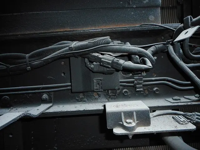 日野 デュトロ BDG-XZU388M(4WD)の写真49