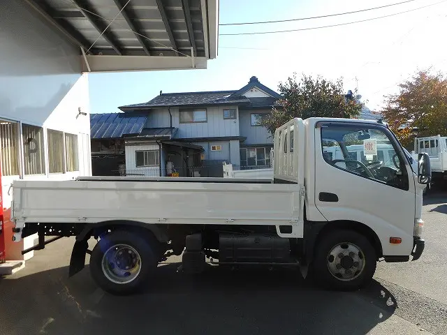 トヨタ ダイナ XZU675(4WD)の写真4