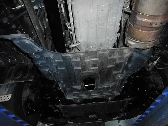 トヨタ ハイエースバン ADF-KDH206V(4WD)の写真23