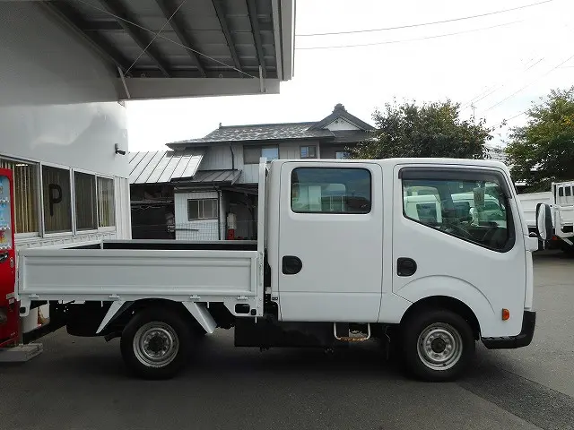 日産 アトラス TKG-SZ5F24(4WD)の写真4