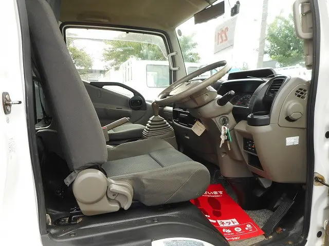 日産 アトラス TKG-SZ5F24(4WD)の写真13