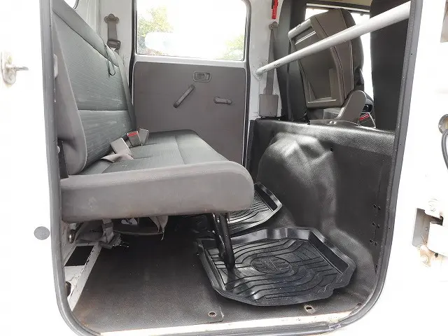 日産 アトラス TKG-SZ5F24(4WD)の写真15