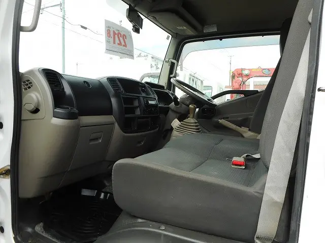 日産 アトラス TKG-SZ5F24(4WD)の写真18