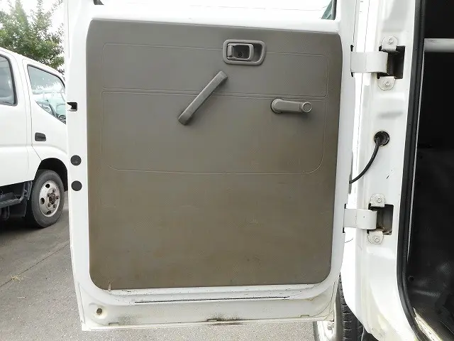 日産 アトラス TKG-SZ5F24(4WD)の写真21