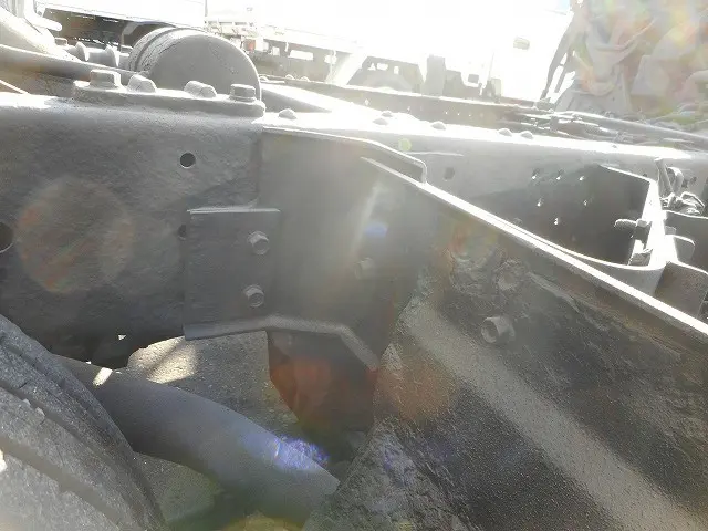 いすゞ エルフ TPG-NKS85AN(4WD)の写真24