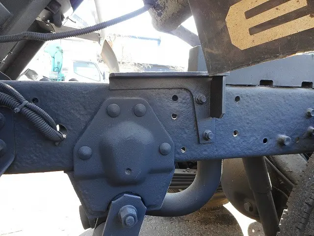 いすゞ エルフ TPG-NKS85AN(4WD)の写真25