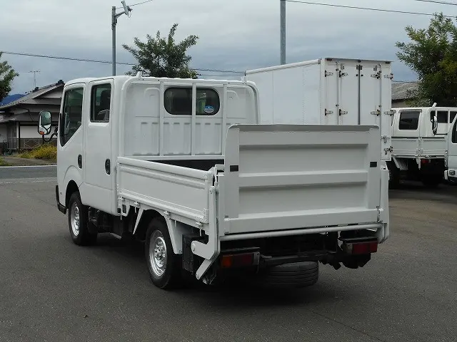 日産 アトラス PDG-SZ5F24(4WD)の写真8