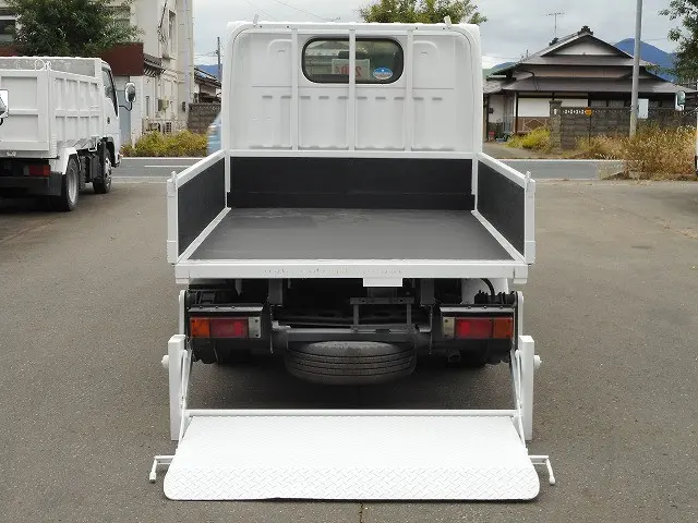 日産 アトラス PDG-SZ5F24(4WD)の写真9