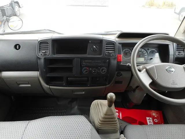 日産 アトラス PDG-SZ5F24(4WD)の写真12