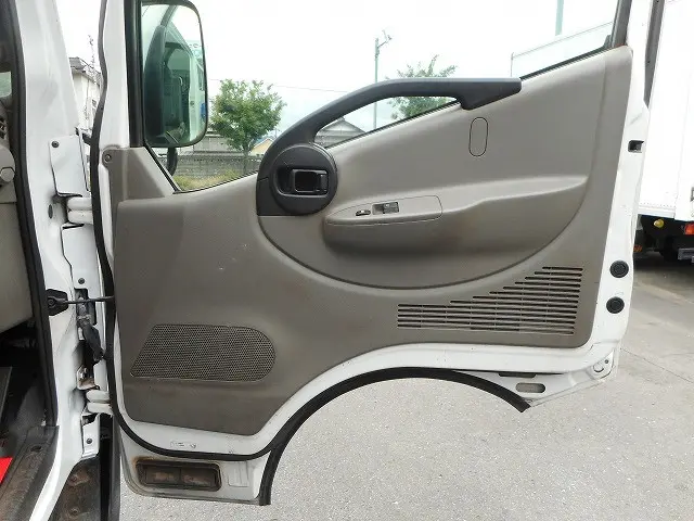 日産 アトラス PDG-SZ5F24(4WD)の写真15